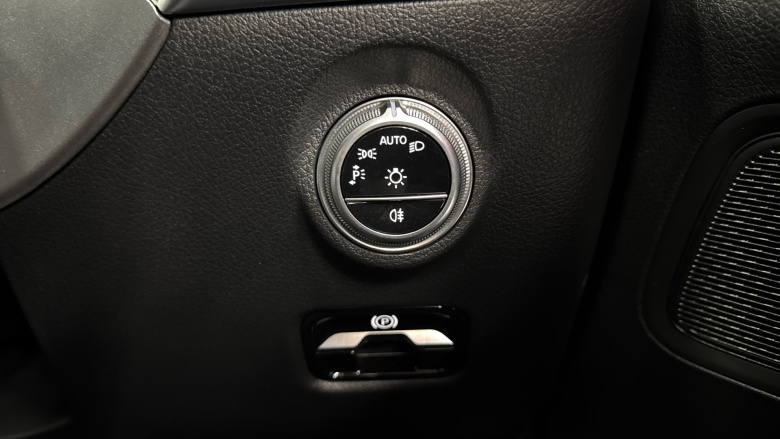 Mercedes-Benz C-Class C220d Sport 4dr 9G-Tronic Diesel Saloon